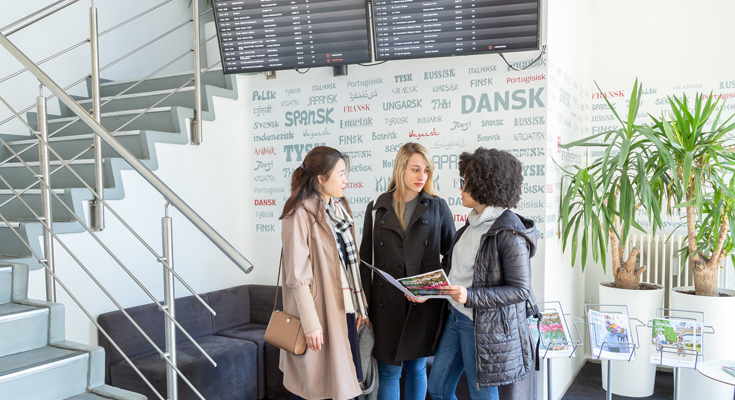 Studieskolen søger undervisere til dansk